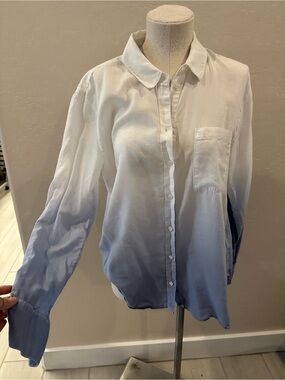 Treasure & Bond Light Blue Ombre Button-Up Blouse